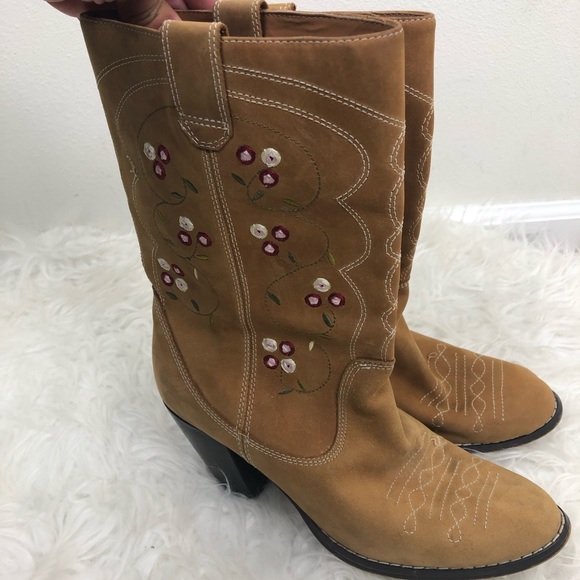 Seychelles Shoes - Seychelles- Most Wanted Western Heeled Boots